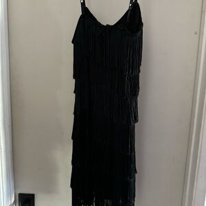 Vintage Black Fringe costume Dress comes with headband adjustable straps.